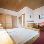 ゲストハウス Landgasthof Pilsenhof Entenbraterei